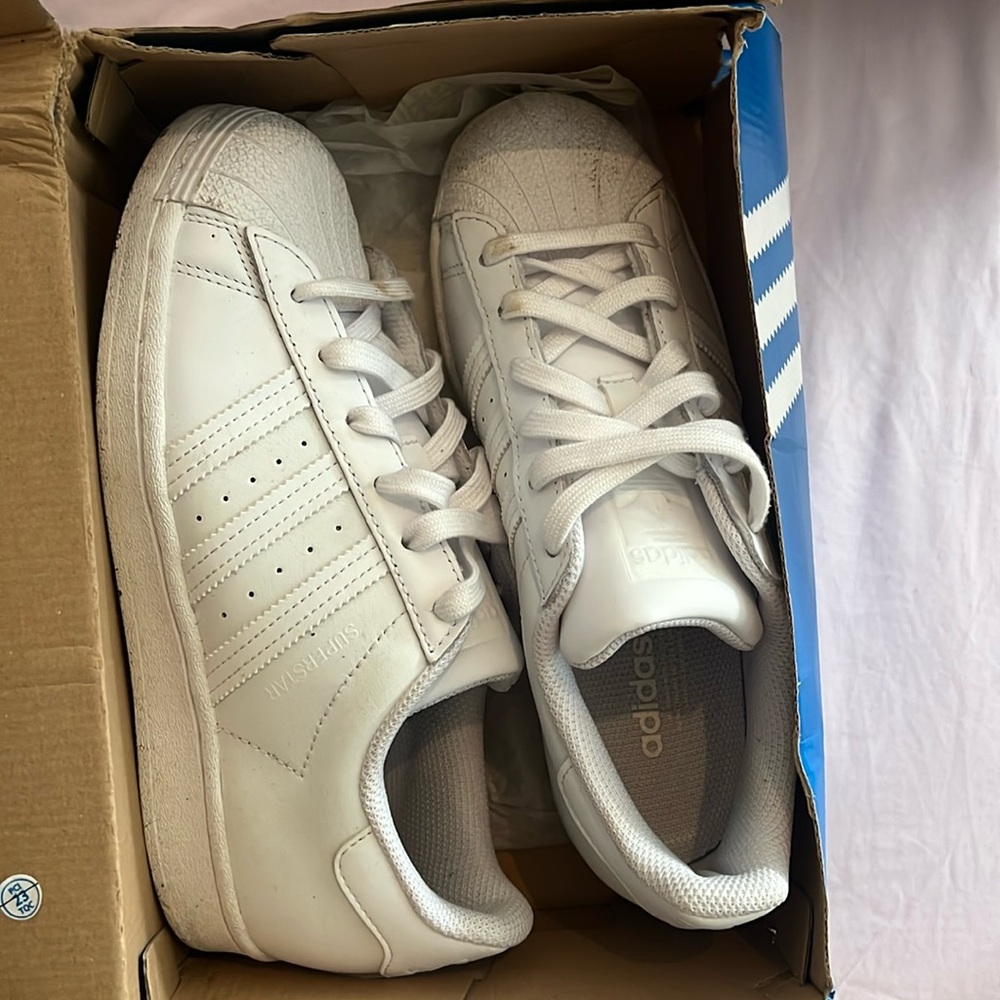 Adidas Superstars